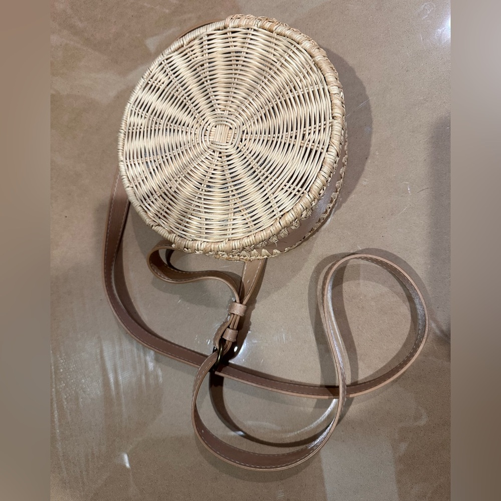 Round Woven Tan Crossbody Bag